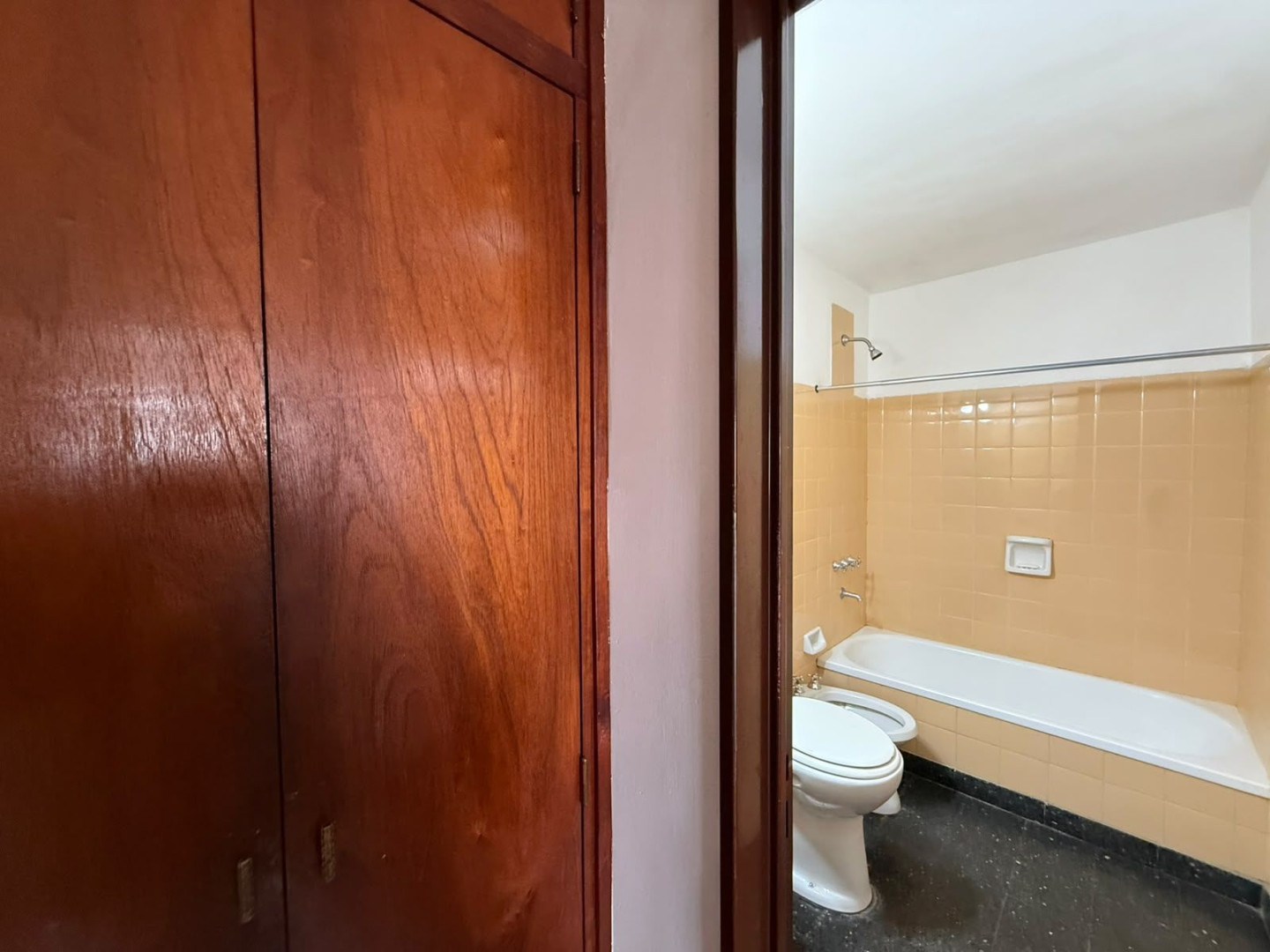 Departamento en Alquiler en Avenida Alem 1380, Universitario, Bahía Blanca - Bahía Blanca Propiedades | SITIO OFICIAL l