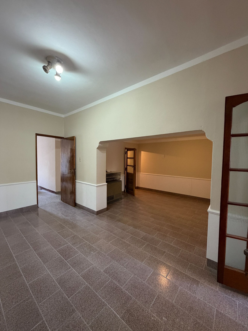 Casa en Alquiler en Hilario Ascasubi 230, Universitario, Bahía Blanca - Bahía Blanca Propiedades | SITIO OFICIAL l