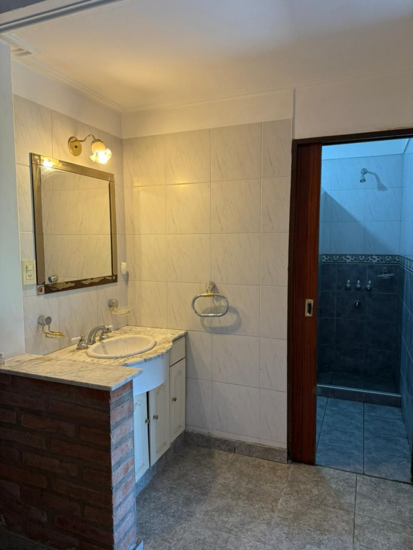Casa en Venta en Lucía Miranda 135, Los Chañares, Bahía Blanca - Bahía Blanca Propiedades | SITIO OFICIAL l
