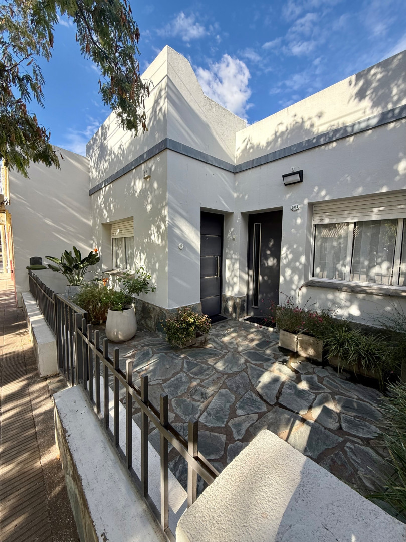 Casa en Venta en Hugony 1854, Villa Floresta, Bahía Blanca - Bahía Blanca Propiedades | SITIO OFICIAL l