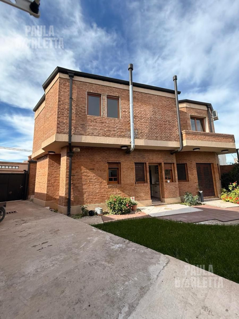 Casa en Venta en NICARAGUA 2600, Avellaneda, Bahía Blanca - Bahía Blanca Propiedades | SITIO OFICIAL l