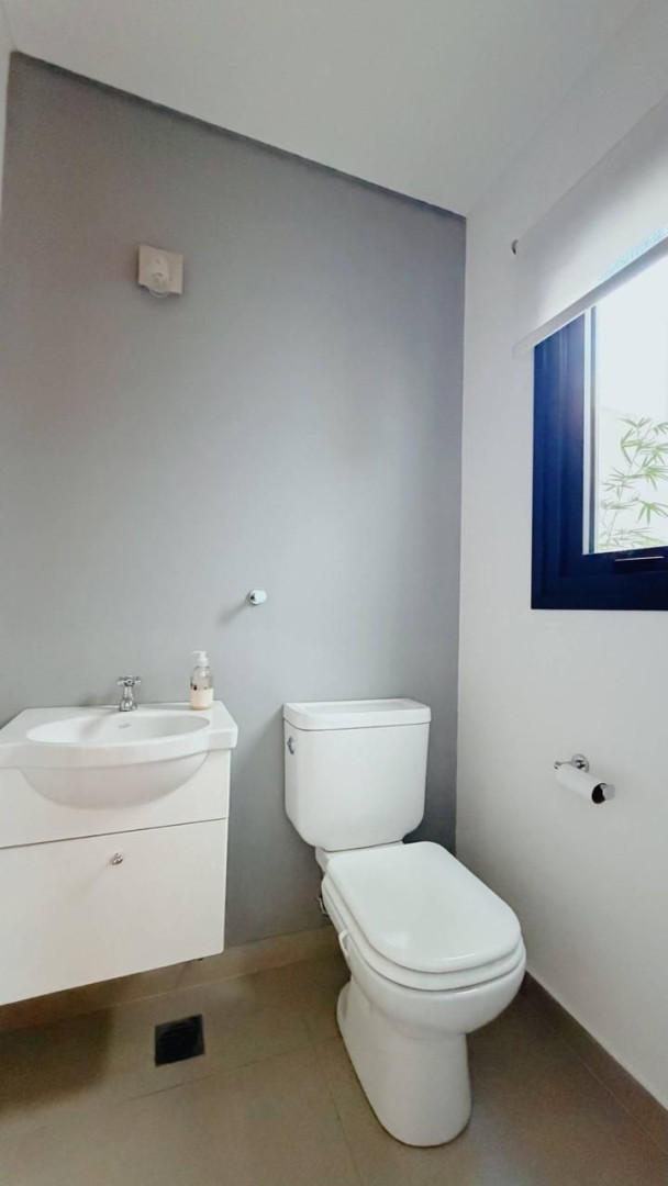 Casa en Venta en Hipolito Irigoyen 805, Macrocentro, Bahía Blanca - Bahía Blanca Propiedades | SITIO OFICIAL l