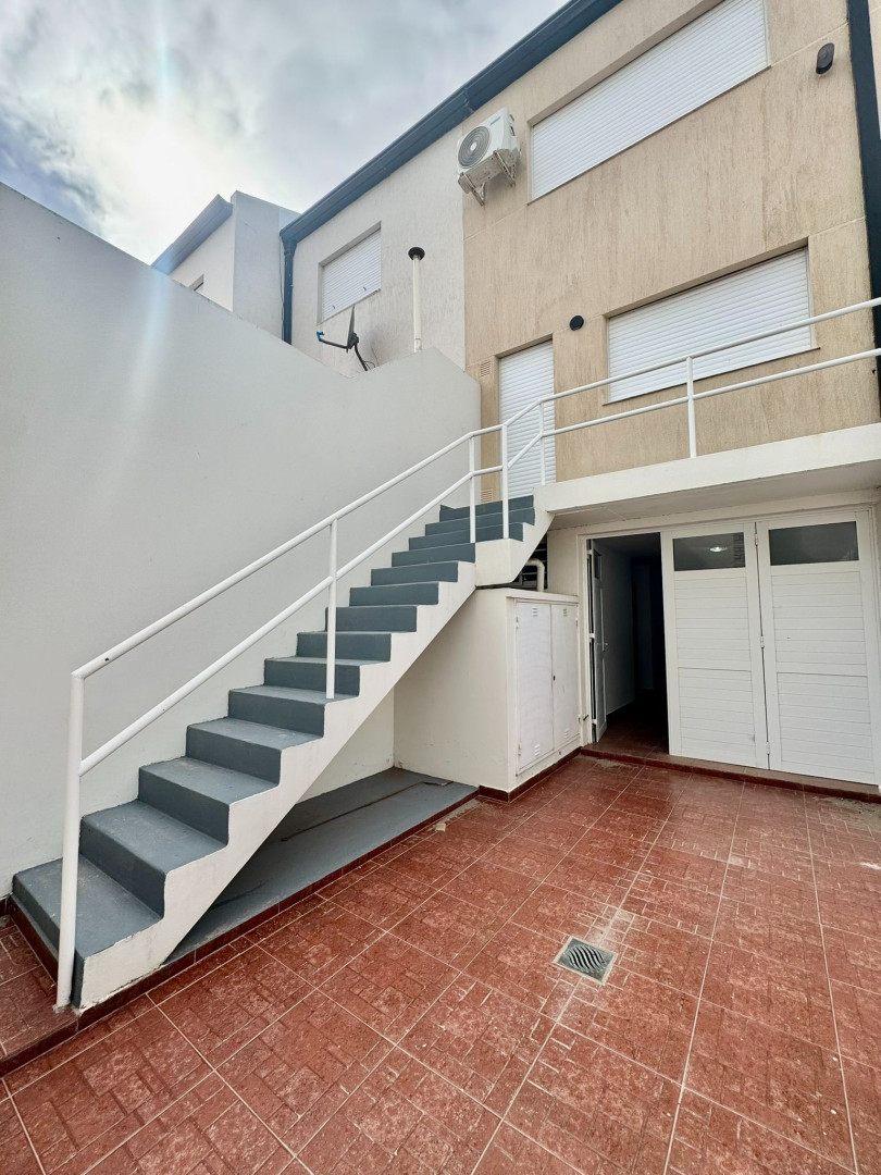 Triplex en Venta en Valle Encantado 483, Monte del Este, Monte Hermoso - Bahía Blanca Propiedades | SITIO OFICIAL l