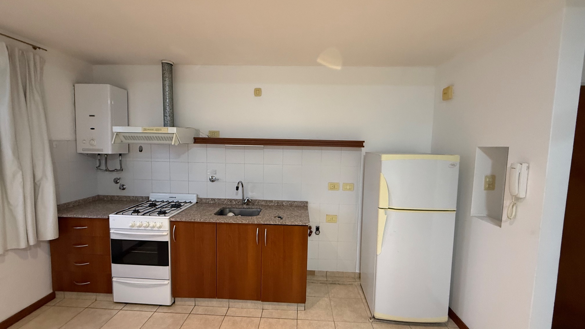 Departamento en Alquiler en Casanova 557, Napostá, Bahía Blanca - Bahía Blanca Propiedades | SITIO OFICIAL l
