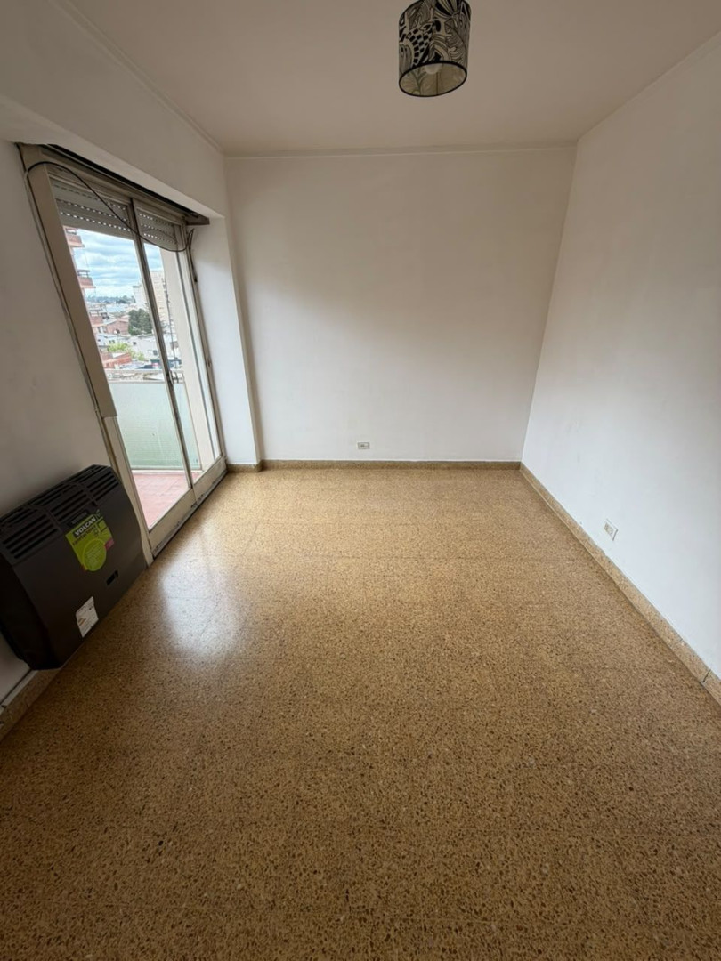 Departamento en Alquiler en 11 De Abril 125 P 6 , Centro, Bahía Blanca - Bahía Blanca Propiedades | SITIO OFICIAL l