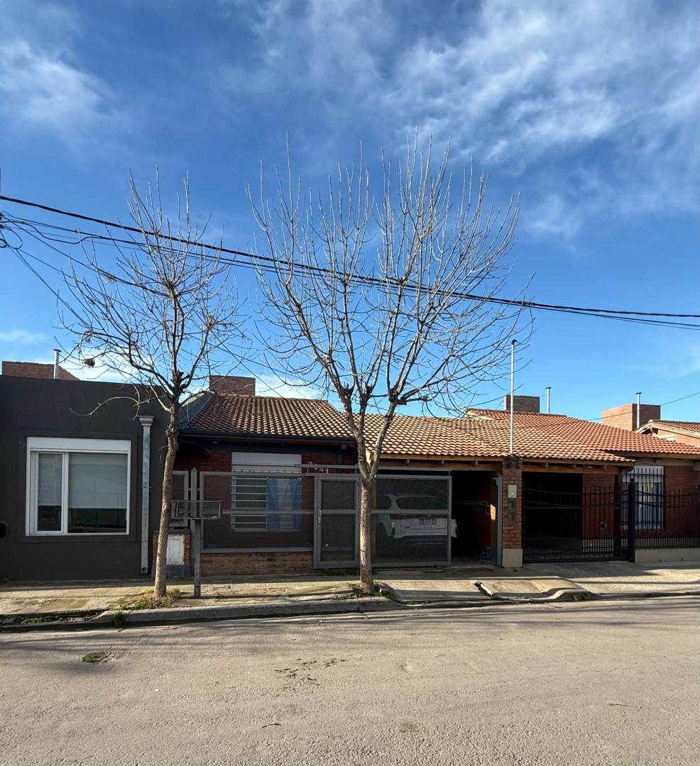Casa en Venta en Segunda Sixto Laspiur 2600,  Bahía Blanca - Bahía Blanca Propiedades | SITIO OFICIAL l