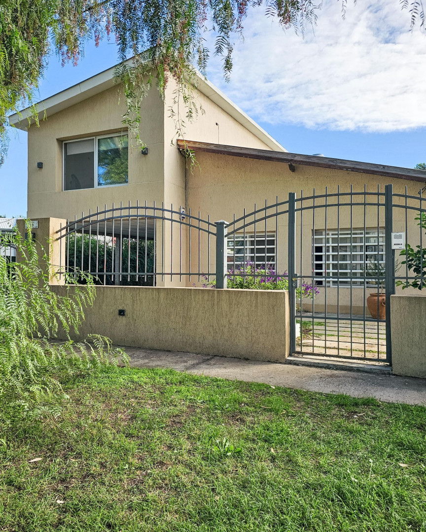 Casa en Venta en Lahual 36,  Bahía Blanca - Bahía Blanca Propiedades | SITIO OFICIAL l