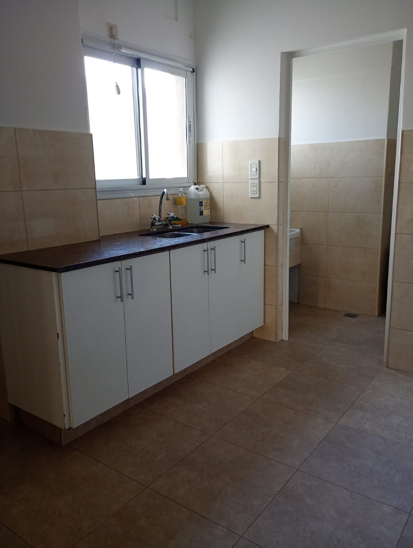 Departamento en Venta en Sarmiento 196, Centro, Bahía Blanca - Bahía Blanca Propiedades | SITIO OFICIAL l