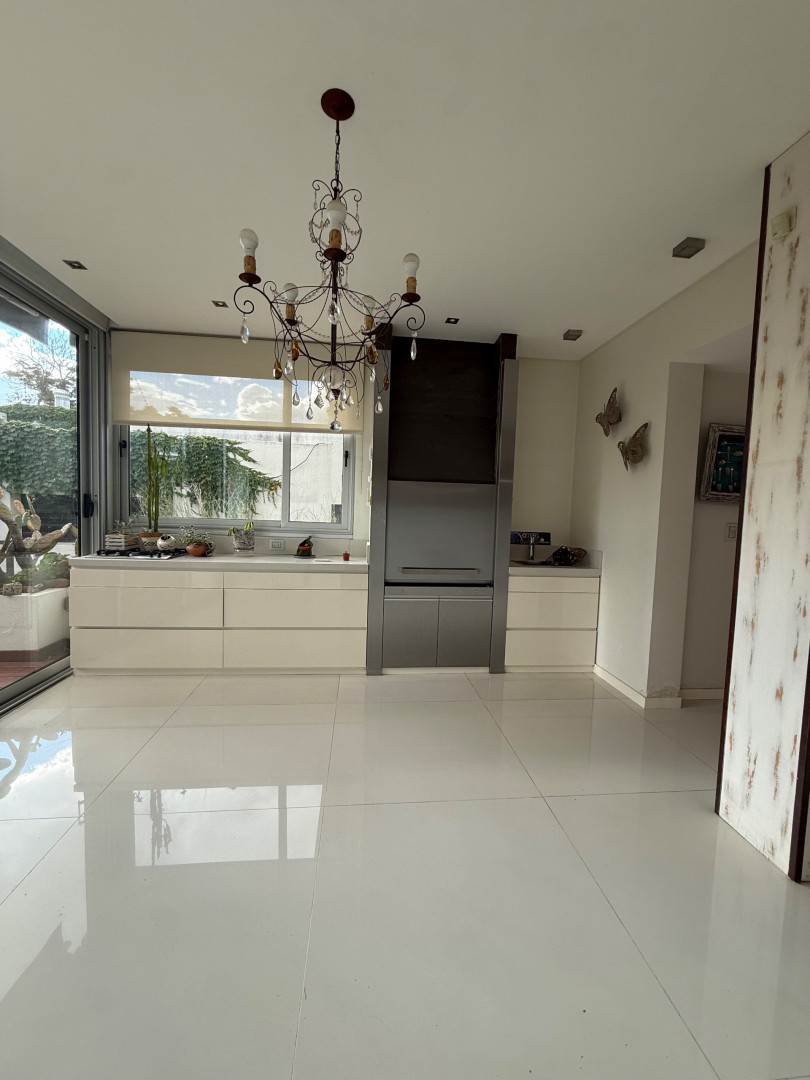 Casa en Venta en Italia 100, Centro, Bahía Blanca - Bahía Blanca Propiedades | SITIO OFICIAL l