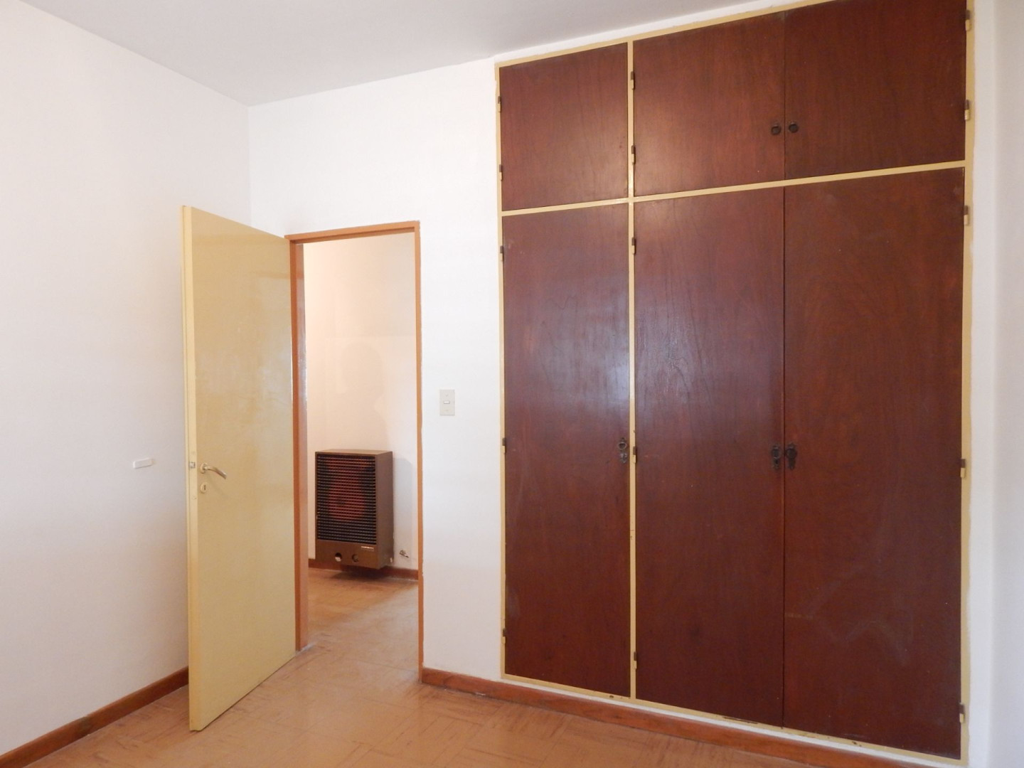 Casa en Venta en Enrique Julio 248,  Bahía Blanca - Bahía Blanca Propiedades | SITIO OFICIAL l