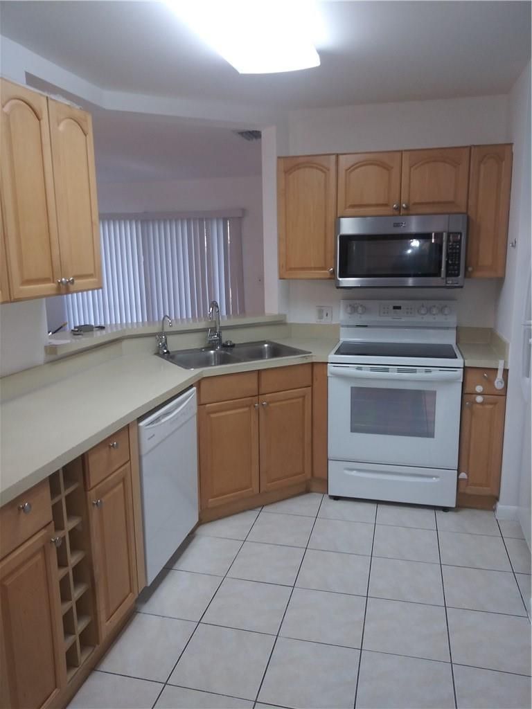 Departamento en Venta en 3437 NW 44th St,  Fort Lauderdale, FL 33309,  Miami - USA - Bahía Blanca Propiedades | SITIO OFICIAL l