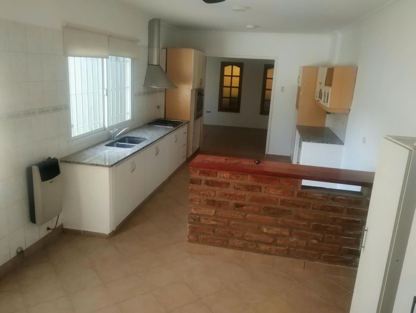 Casa en Venta en Inglaterra 413, Pacifico, Bahía Blanca - Bahía Blanca Propiedades | SITIO OFICIAL l