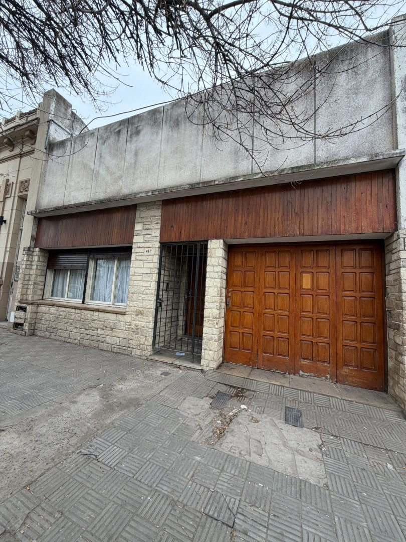 Casa en Venta en Saavedra 462- DOS CASAS EN VENTA, Centro, Bahía Blanca - Bahía Blanca Propiedades | SITIO OFICIAL l