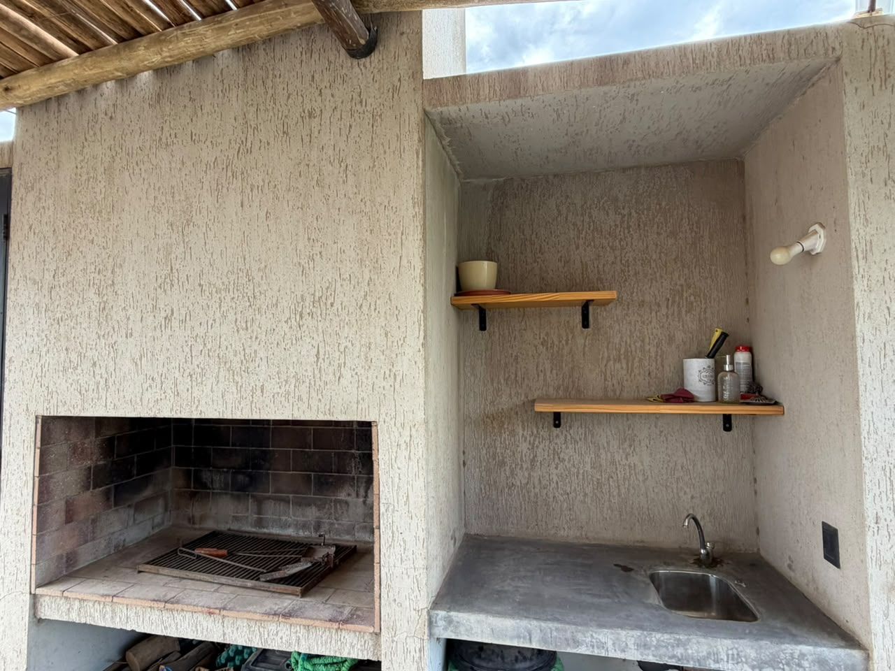 Casa  - por Día  Las Magnolias , Bahía Blanca - Bahía Blanca Propiedades | SITIO OFICIAL l