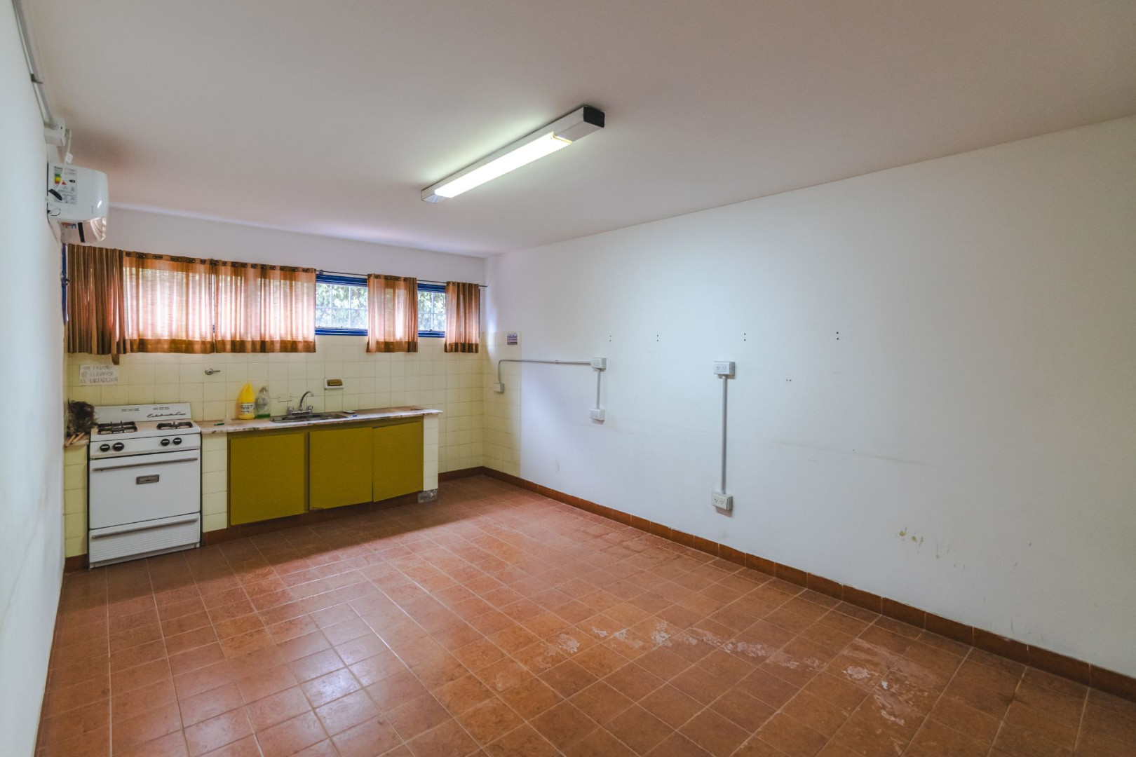Deposito en Alquiler en Don Bosco 3555,  Bahía Blanca - Bahía Blanca Propiedades | SITIO OFICIAL l