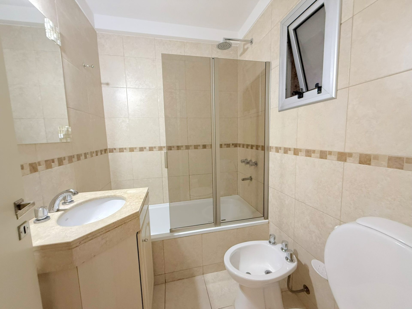 Departamento en Venta en Yrigoyen 232, Centro, Bahía Blanca - Bahía Blanca Propiedades | SITIO OFICIAL l