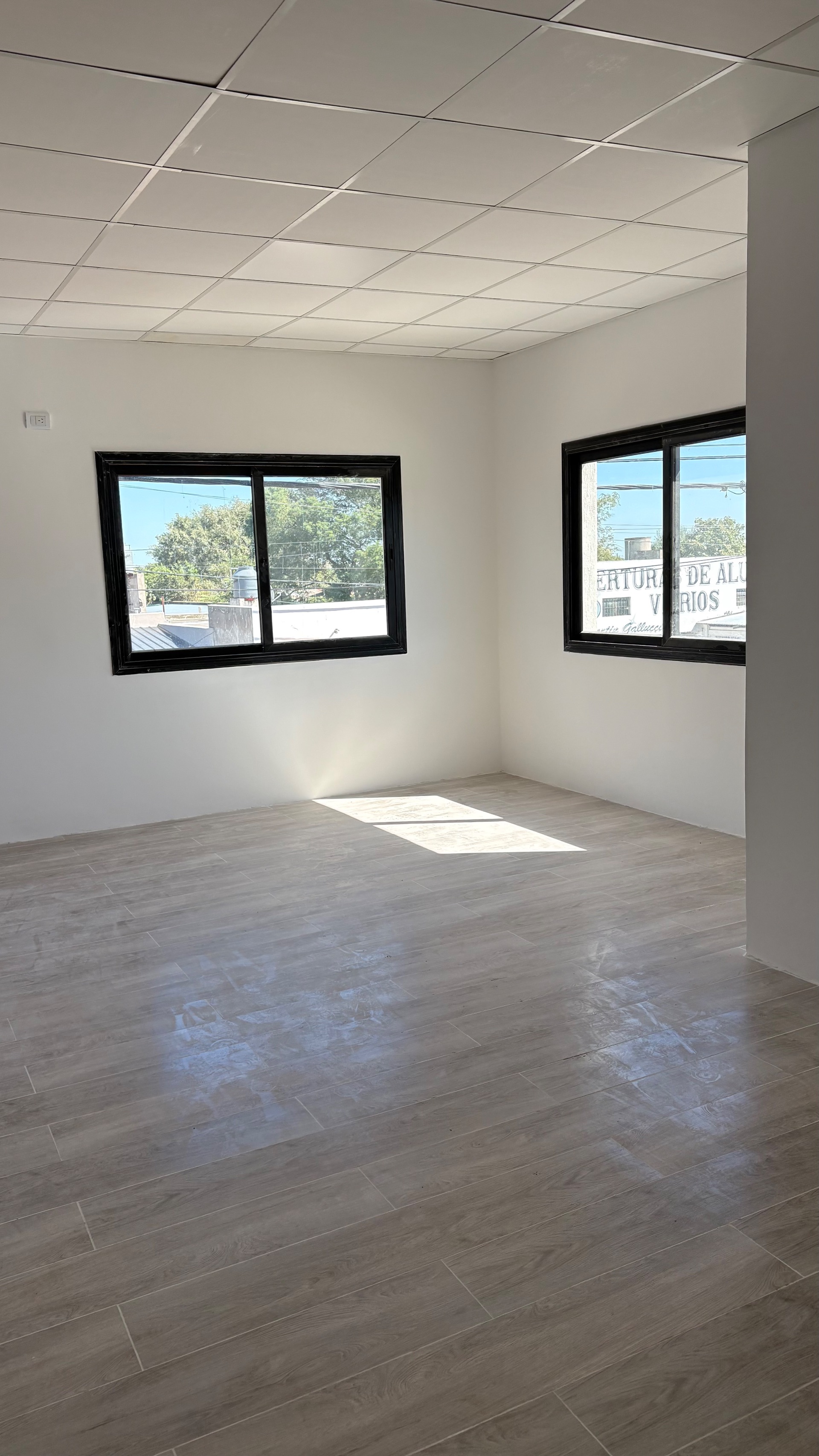 Local en Alquiler en Lainez 2966,  Bahía Blanca - Bahía Blanca Propiedades | SITIO OFICIAL l