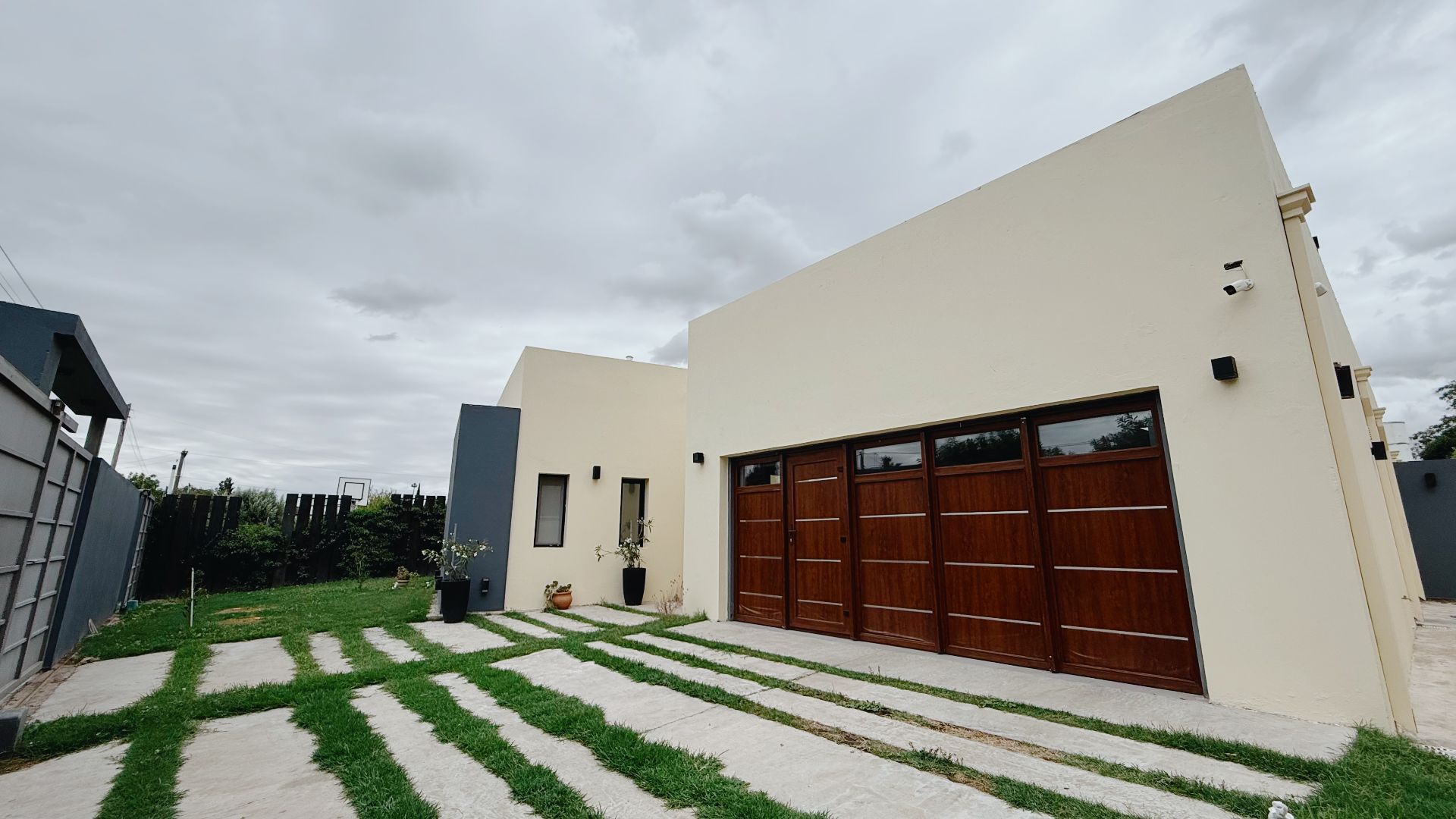Casa en Venta en Apiujuk 665, Patagonia, Bahía Blanca - Bahía Blanca Propiedades | SITIO OFICIAL l