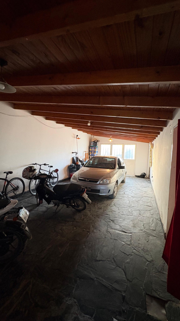 Casa en Venta en Calle Luis Sandrini 1052, Mara, Bahía Blanca - Bahía Blanca Propiedades | SITIO OFICIAL l