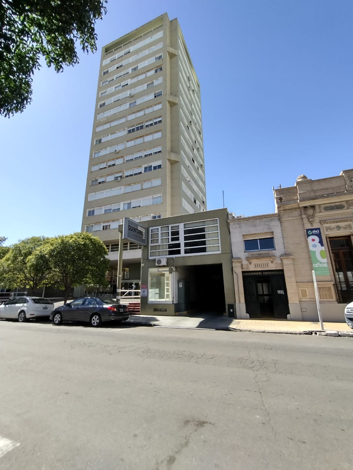 Cochera en Venta en Zelarrayan 267, Centro, Bahía Blanca - Bahía Blanca Propiedades | SITIO OFICIAL l