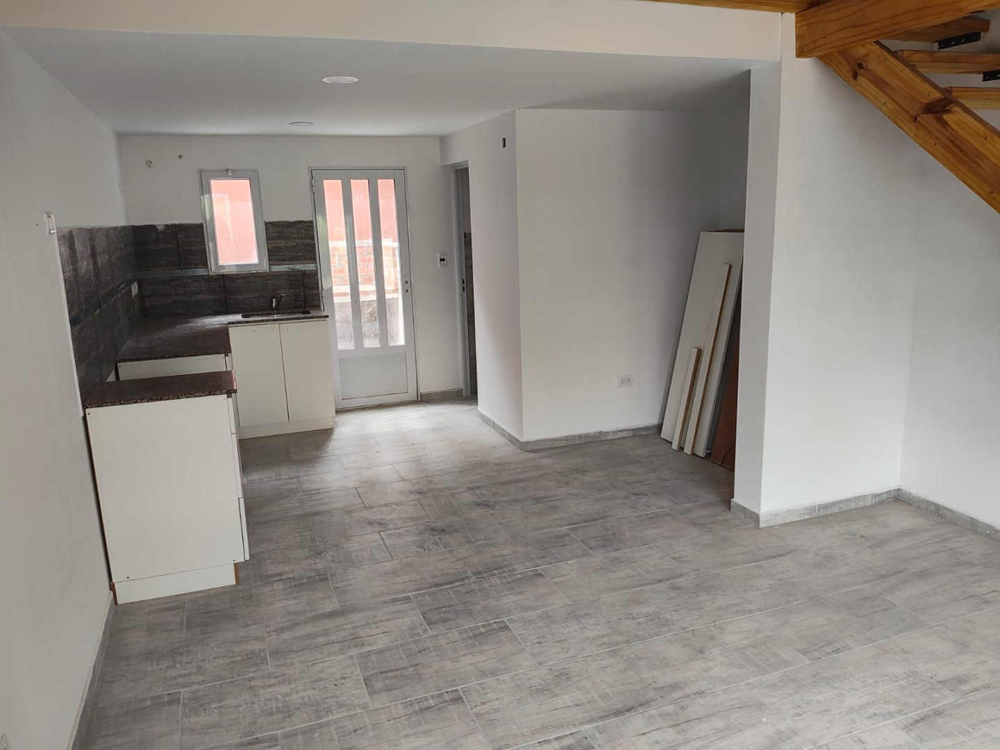 Duplex en Venta en La Rioja Este 580, Dufaur, Monte Hermoso - Bahía Blanca Propiedades | SITIO OFICIAL l