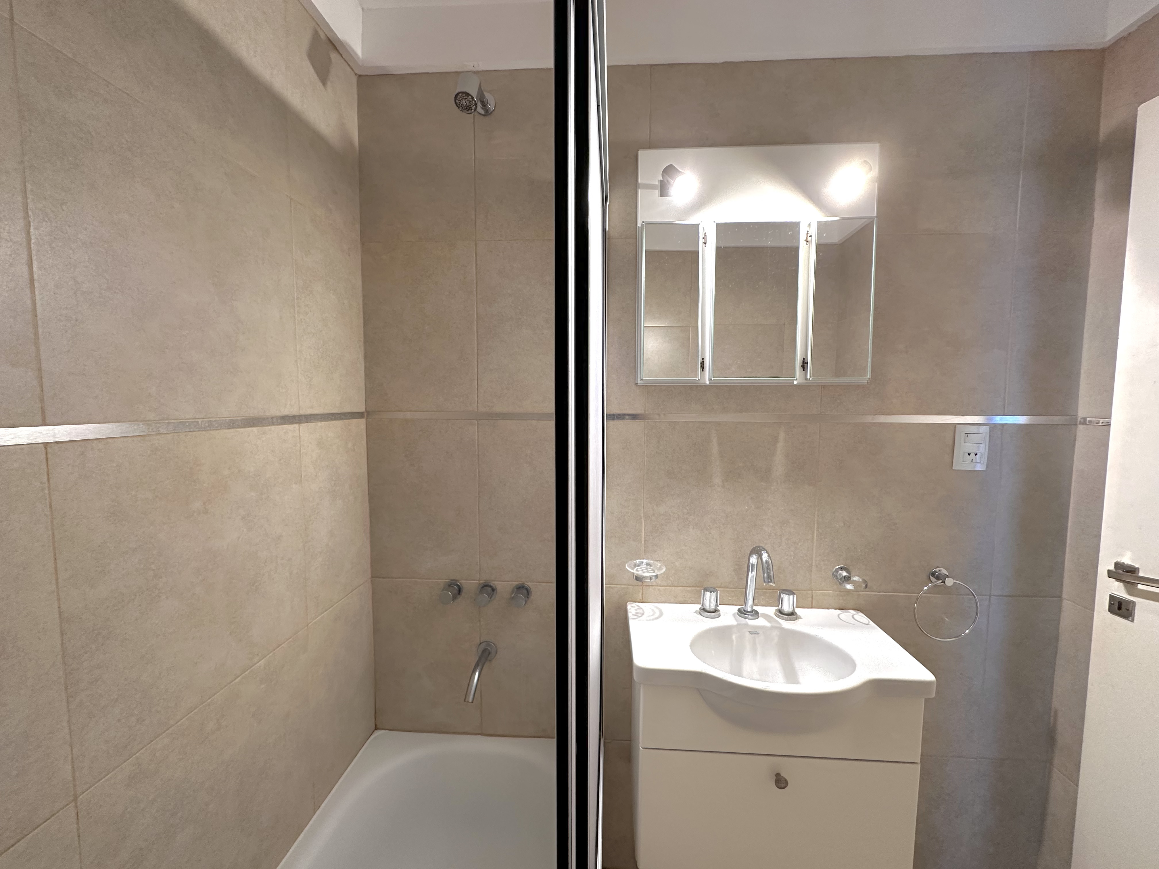 Departamento en Venta en Perón 350,  Monte Hermoso - Bahía Blanca Propiedades | SITIO OFICIAL l