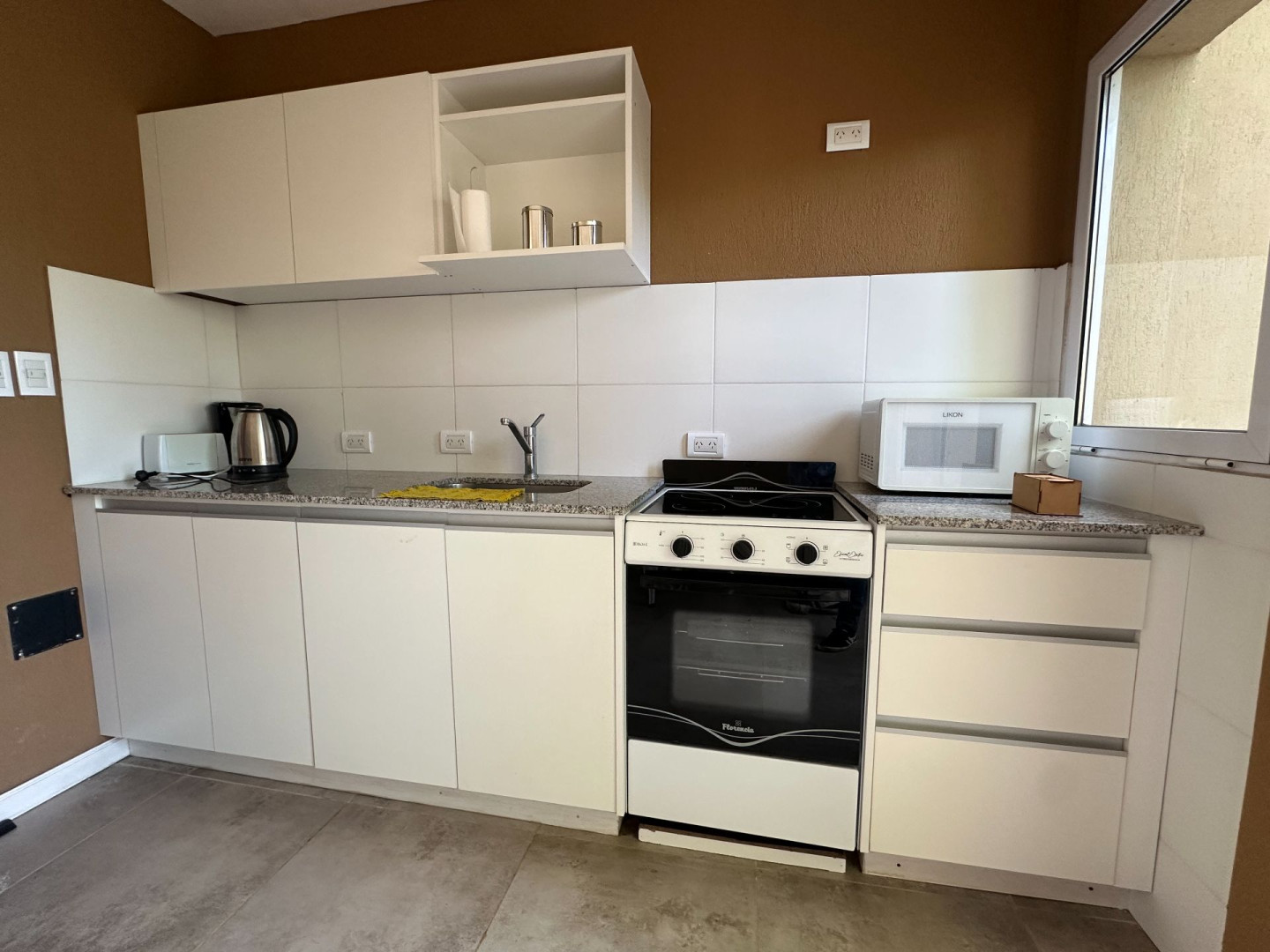 Casa + Departamento en Venta en Curamalal 552, San Bernardo , Sierra de  la Ventana - Bahía Blanca Propiedades | SITIO OFICIAL l