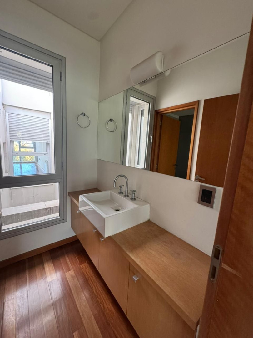 Departamento en Alquiler en Portugal 575,  Bahía Blanca - Bahía Blanca Propiedades | SITIO OFICIAL l
