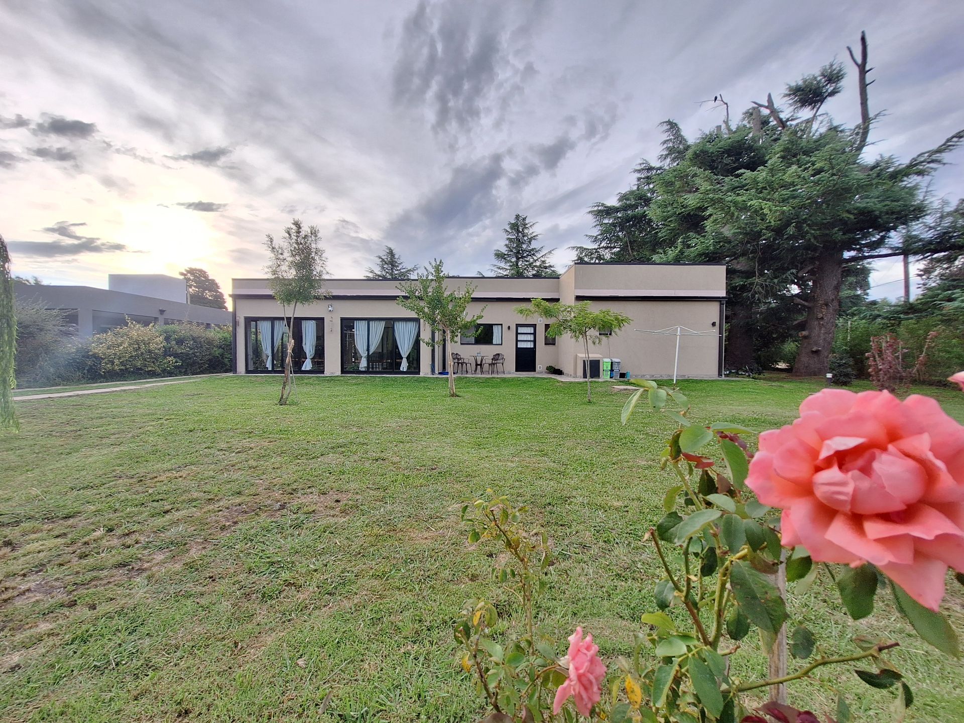 Casa en Venta en MANZANA LOS NOGALES 21, Parque Golf, Sierra de  la Ventana - Bahía Blanca Propiedades | SITIO OFICIAL l
