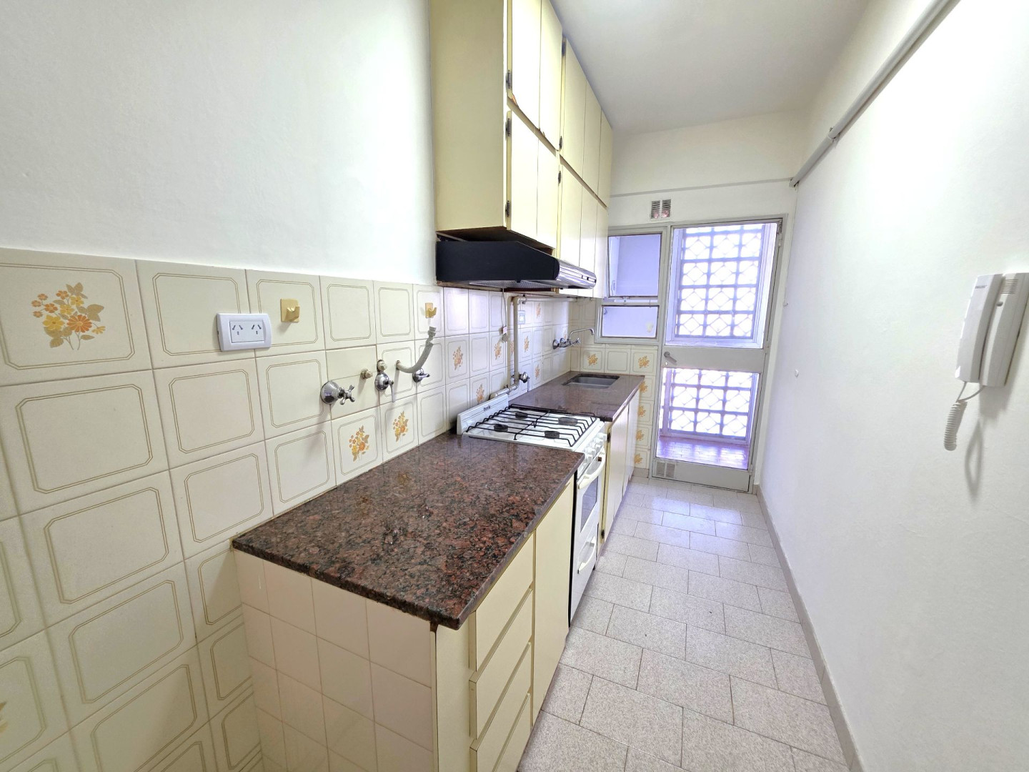 Departamento en Alquiler en Estomba 863, Centro, Bahía Blanca - Bahía Blanca Propiedades | SITIO OFICIAL l