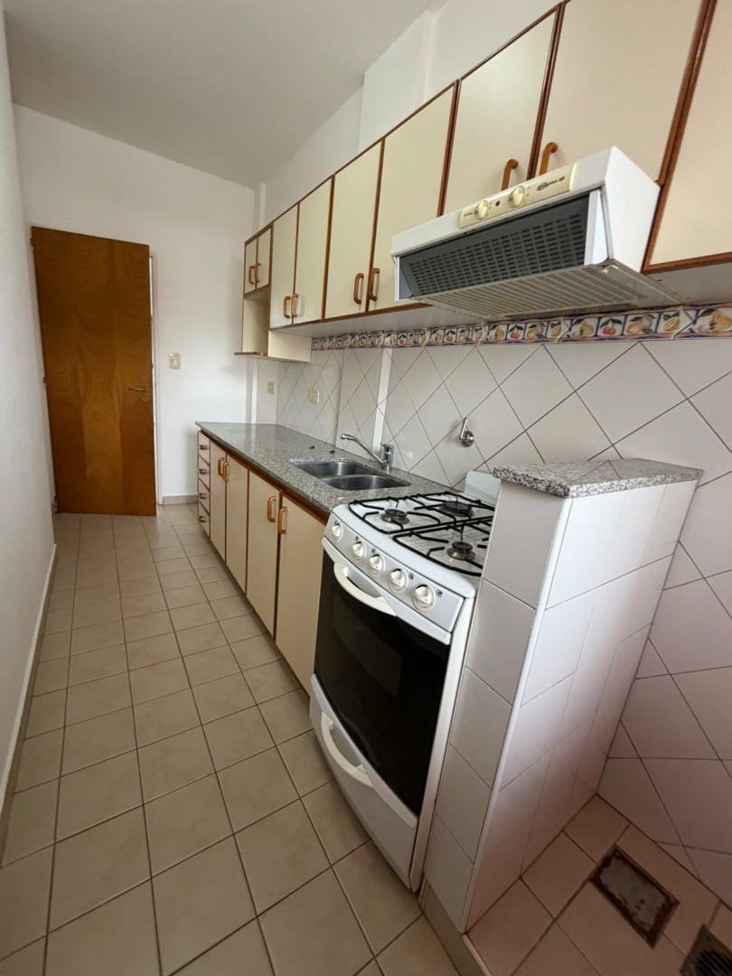 Departamento en Alquiler en Zapiola 152, Centro, Bahía Blanca - Bahía Blanca Propiedades | SITIO OFICIAL l