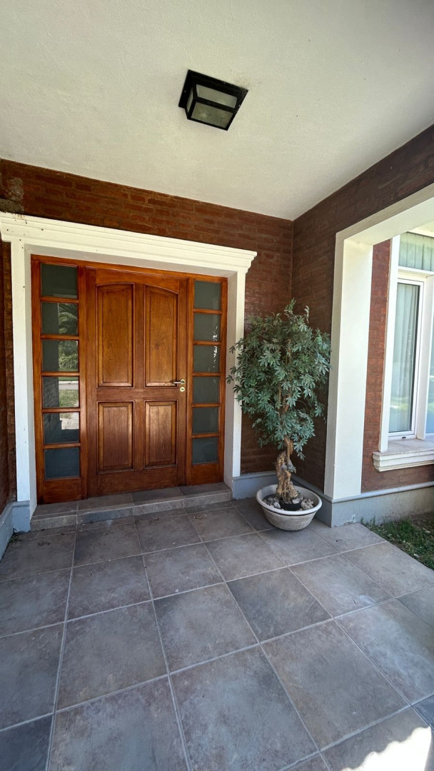 Casa en Venta en Bosque Alto,  Bahía Blanca - Bahía Blanca Propiedades | SITIO OFICIAL l