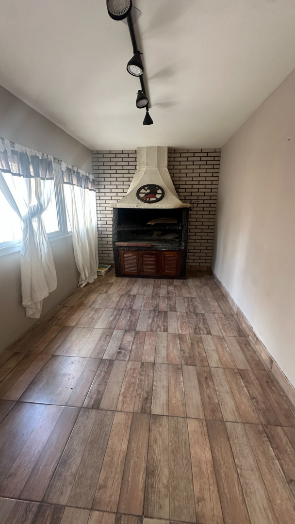 Casa en Planta Alta en Alquiler en Liniers 541, Tiro Federal, Bahía Blanca - Bahía Blanca Propiedades | SITIO OFICIAL l