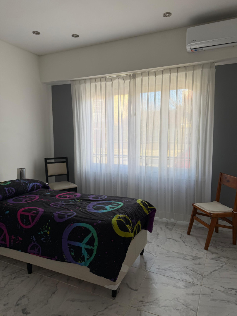 Casa en Venta en La Falda 1800, La Falda, Bahía Blanca - Bahía Blanca Propiedades | SITIO OFICIAL l