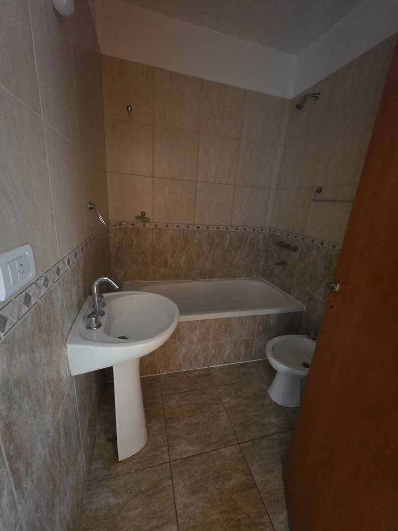 Departamento en Alquiler en Saavedra 821, Macrocentro, Bahía Blanca - Bahía Blanca Propiedades | SITIO OFICIAL l