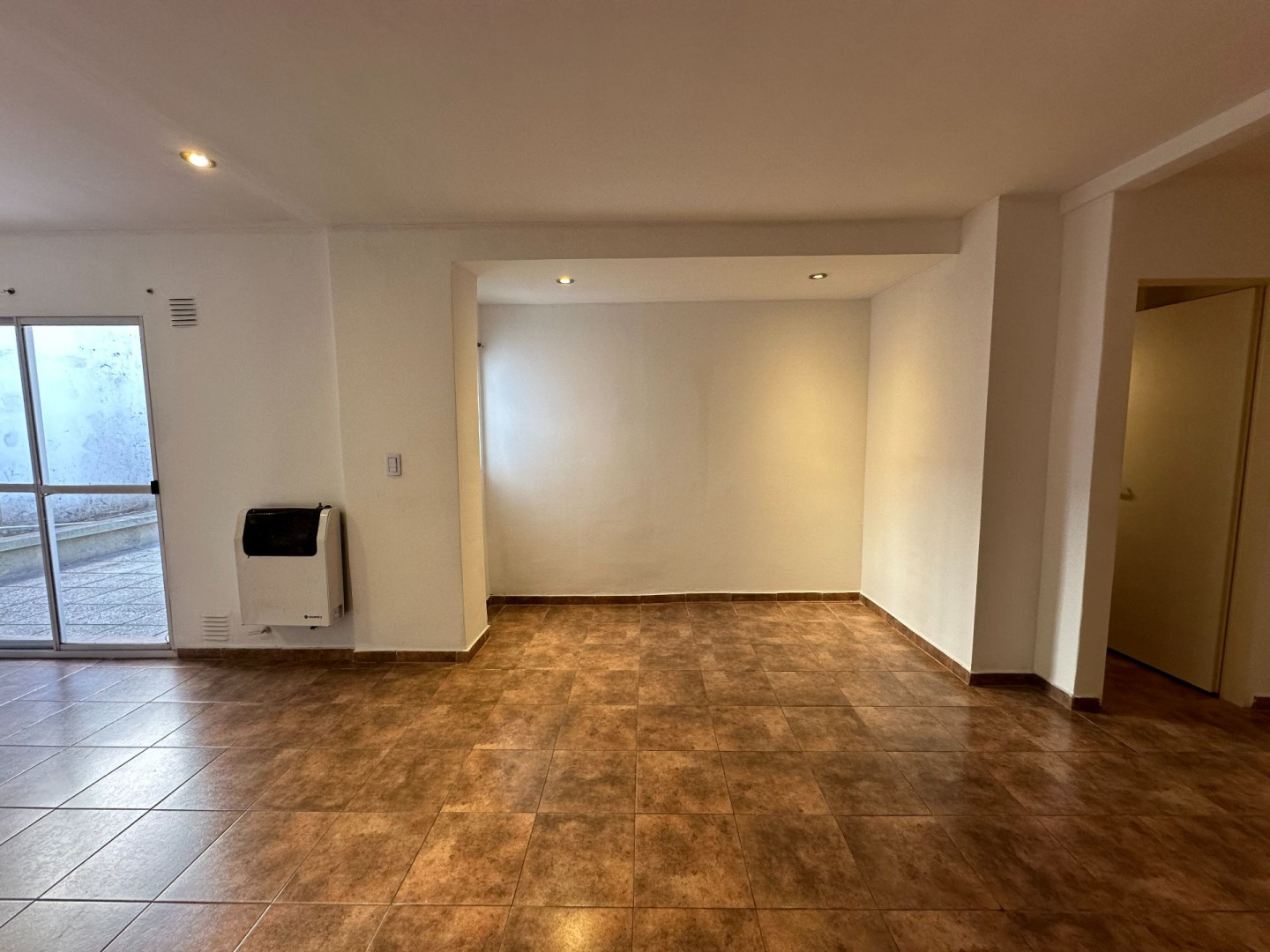 Casa en Alquiler en Rondeau 248 , Centro, Bahía Blanca - Bahía Blanca Propiedades | SITIO OFICIAL l