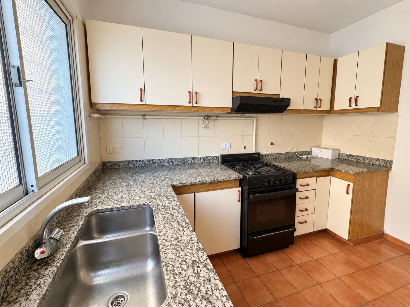 Departamento en Alquiler en Brown 80, Centro, Bahía Blanca - Bahía Blanca Propiedades | SITIO OFICIAL l