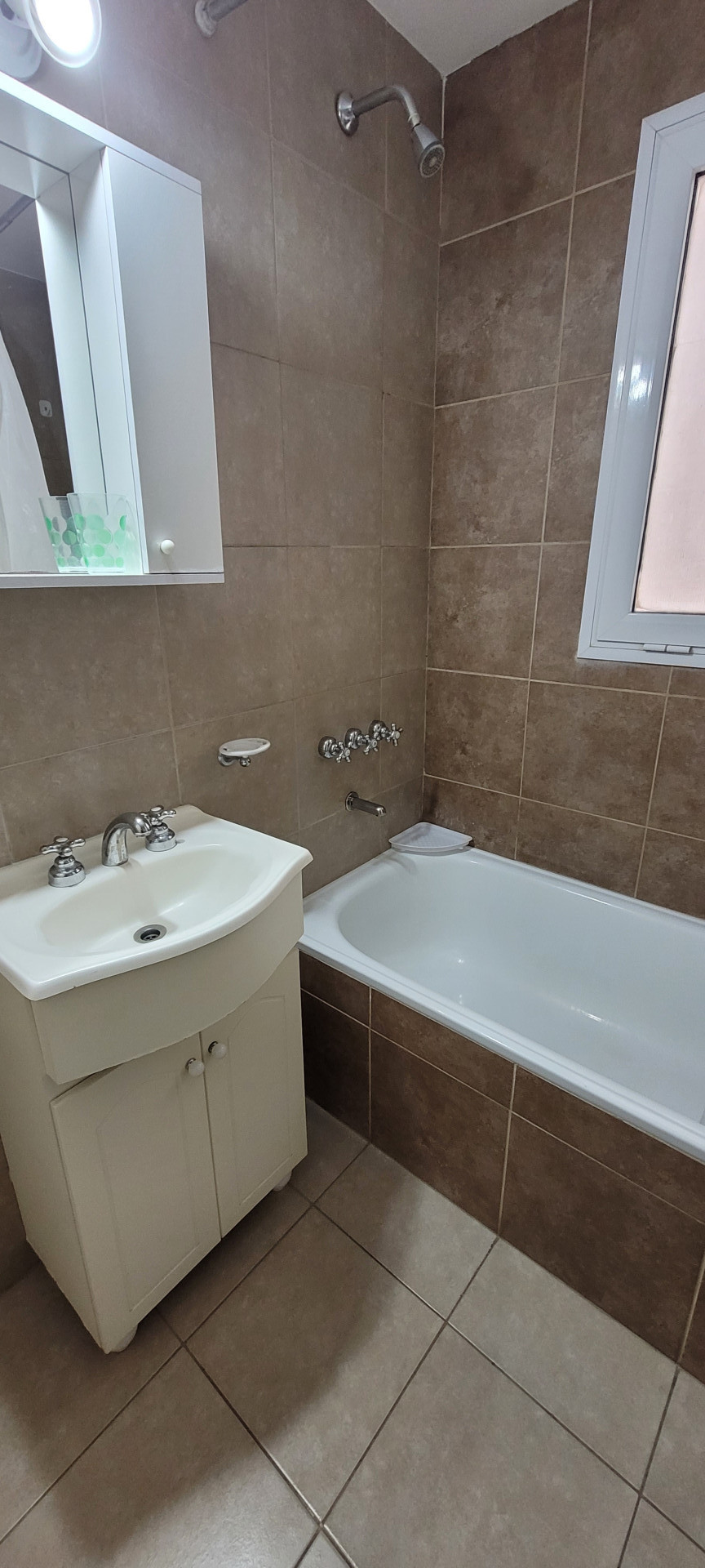 Departamento en Alquiler en Caronti 47, Macrocentro, Bahía Blanca - Bahía Blanca Propiedades | SITIO OFICIAL l