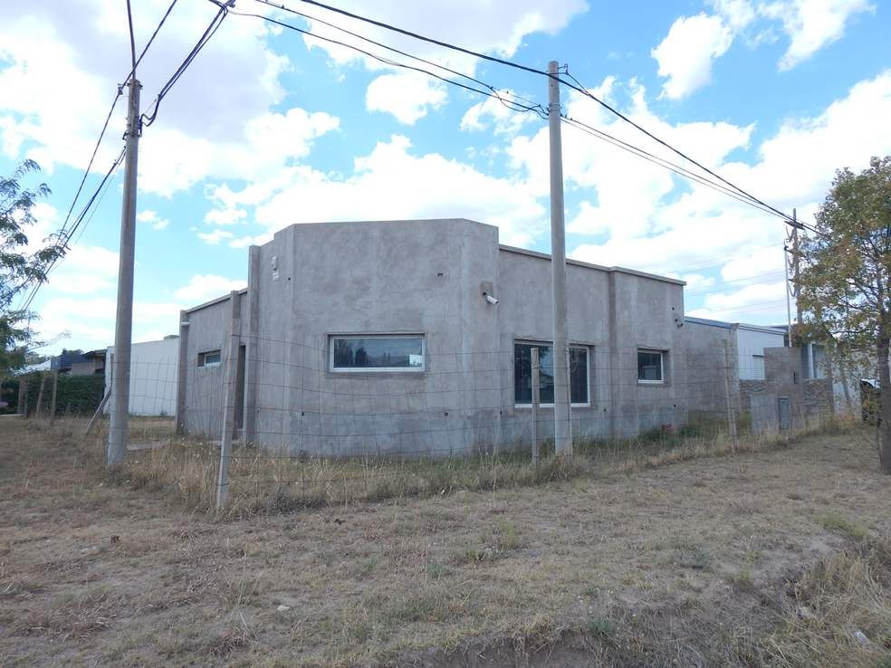 Casa en Venta en  JUAN ARGERICH Y MARIO MAURET, San Ignacio, Bahía Blanca - Bahía Blanca Propiedades | SITIO OFICIAL l