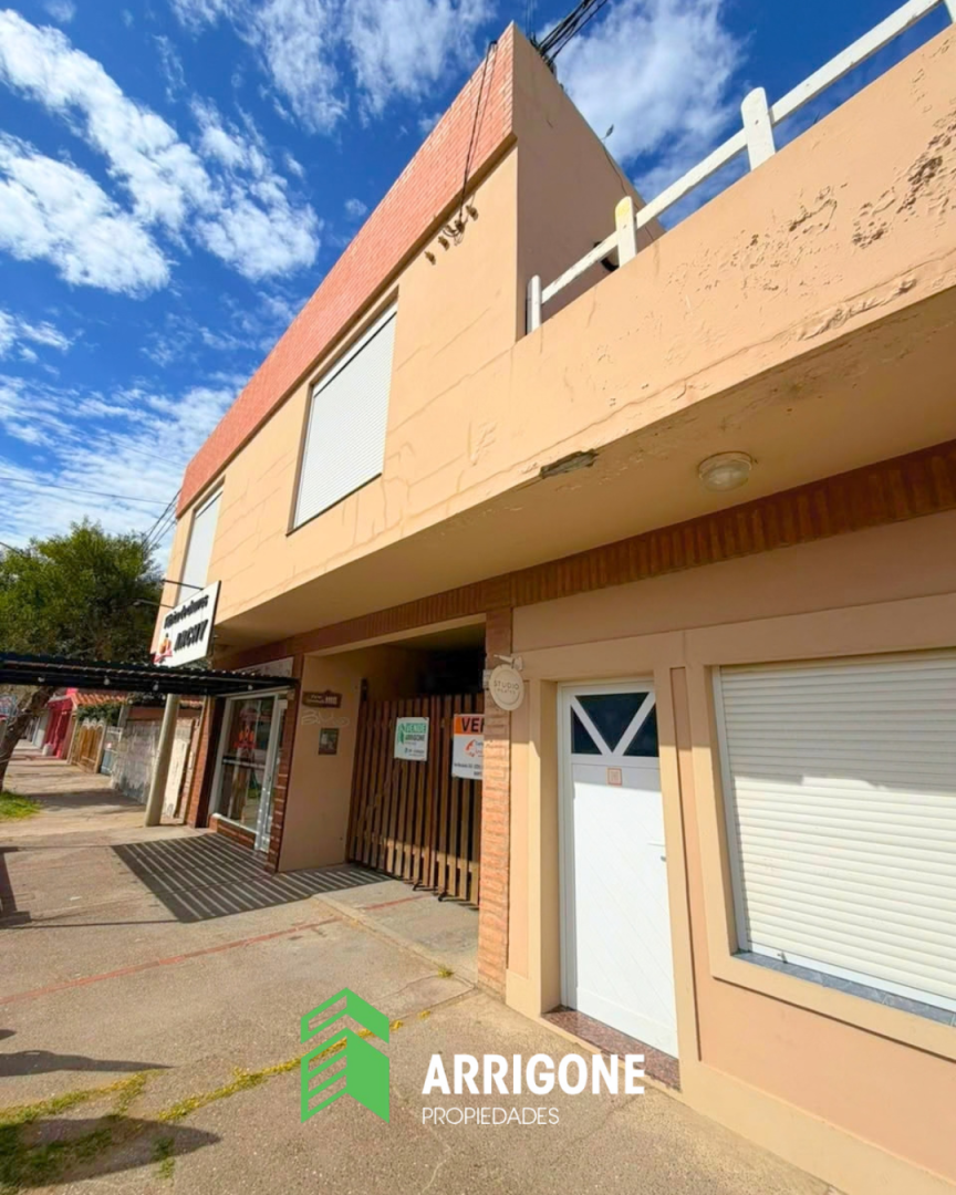 Casa + Departamento en Venta en Faro Recalada 1108,  Monte Hermoso - Bahía Blanca Propiedades | SITIO OFICIAL l