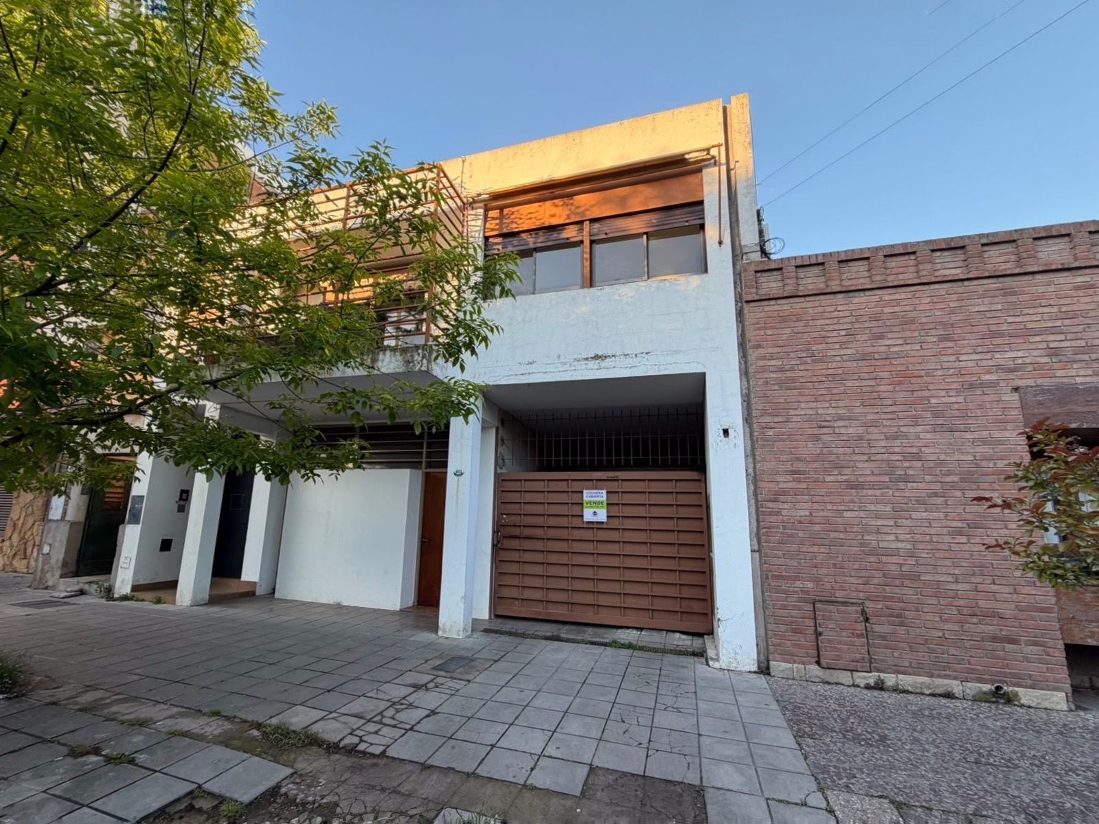 Cochera en Alquiler en Viamonte 400, Centro, Bahía Blanca - Bahía Blanca Propiedades | SITIO OFICIAL l