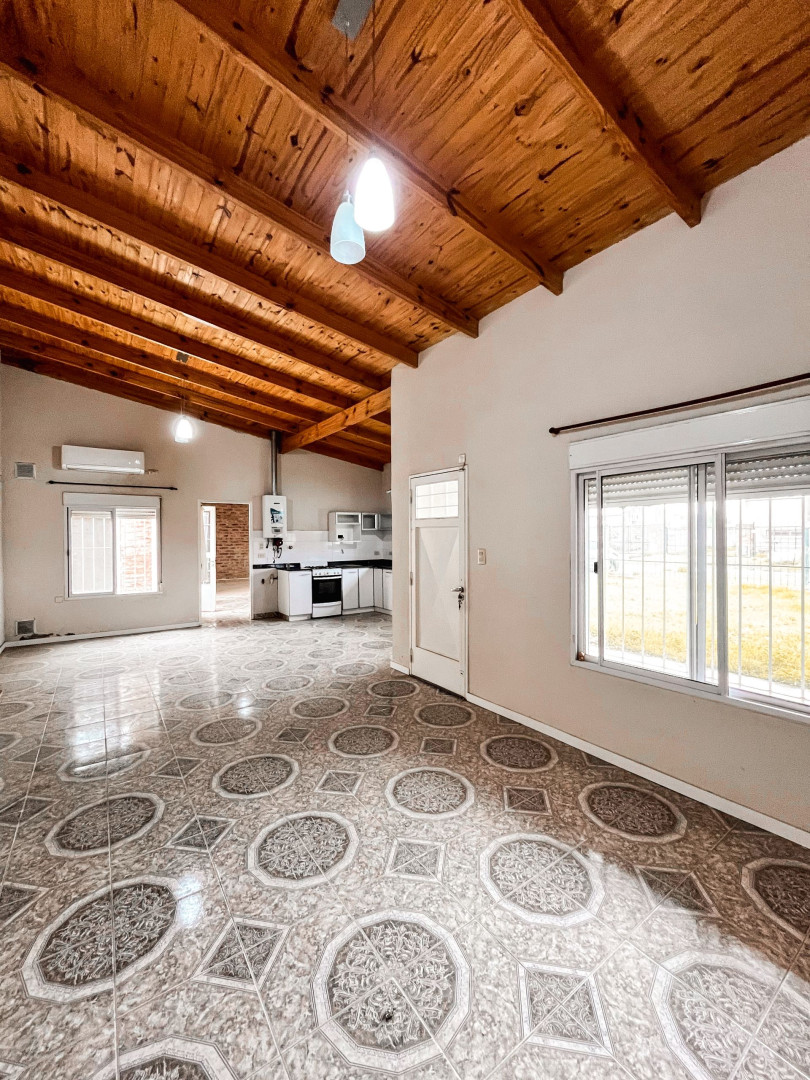 Casa en Venta en Nicaragua 3500, Avellaneda, Bahía Blanca - Bahía Blanca Propiedades | SITIO OFICIAL l