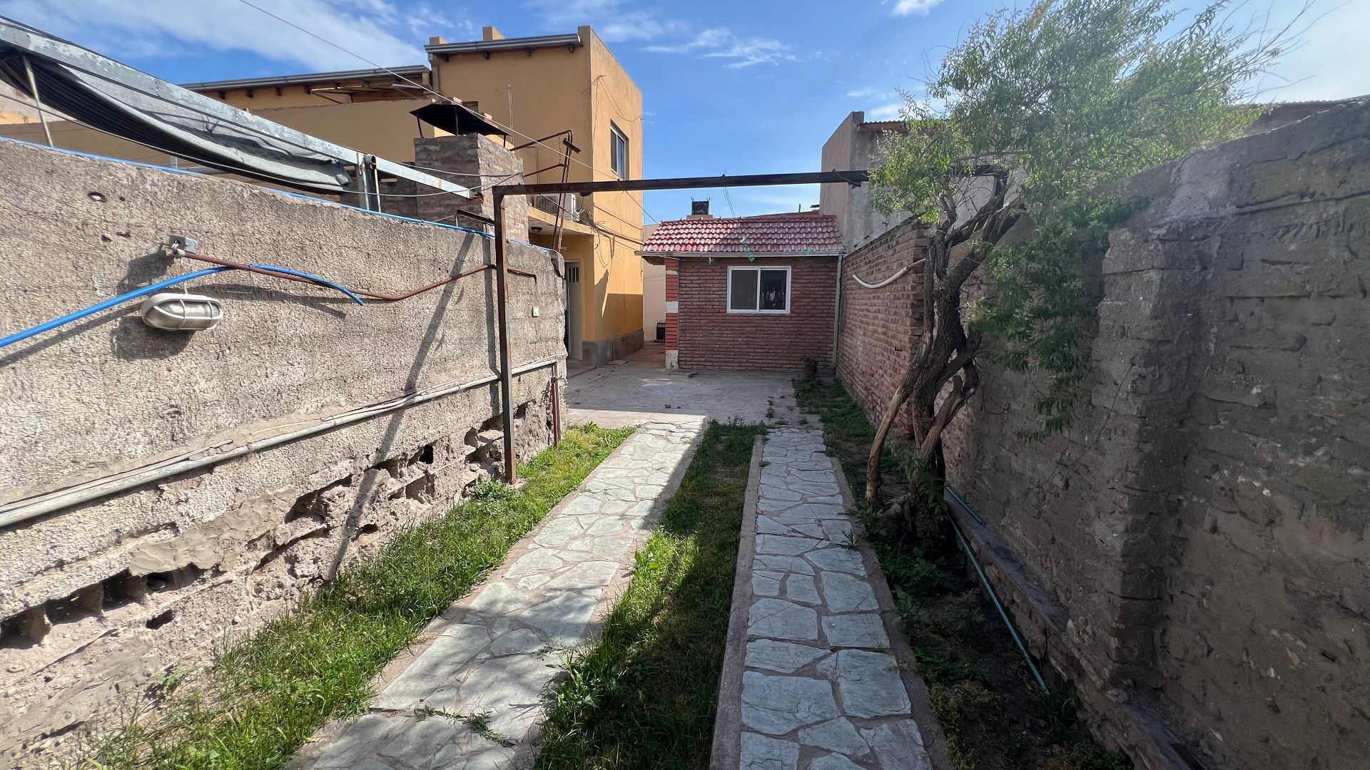 Casa en Venta en CAPITAN MONTERO 2195, Barrio Obrero, Bahía Blanca - Bahía Blanca Propiedades | SITIO OFICIAL l