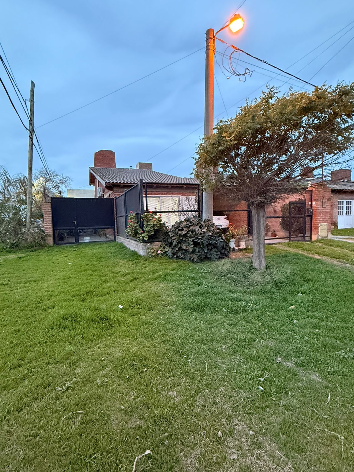 Casa en Venta en Ayacucho 3800, Alternativa Bahiense, Bahía Blanca - Bahía Blanca Propiedades | SITIO OFICIAL l