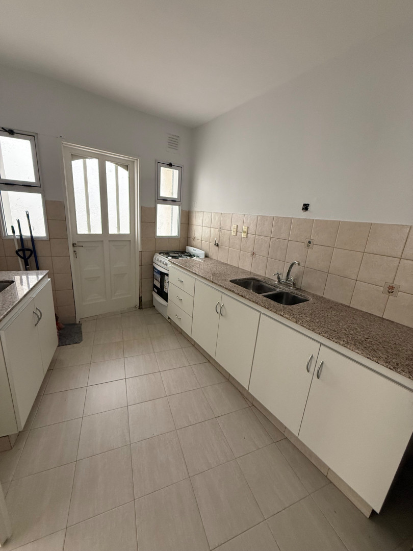Departamento en Alquiler en Sarmiento 695 Planta Baja, Napostá, Bahía Blanca - Bahía Blanca Propiedades | SITIO OFICIAL l
