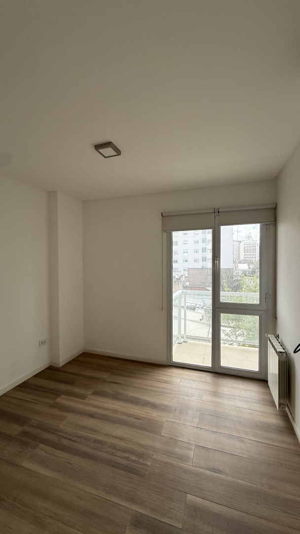Departamento en Alquiler en Thompson 25, Macrocentro, Bahía Blanca - Bahía Blanca Propiedades | SITIO OFICIAL l