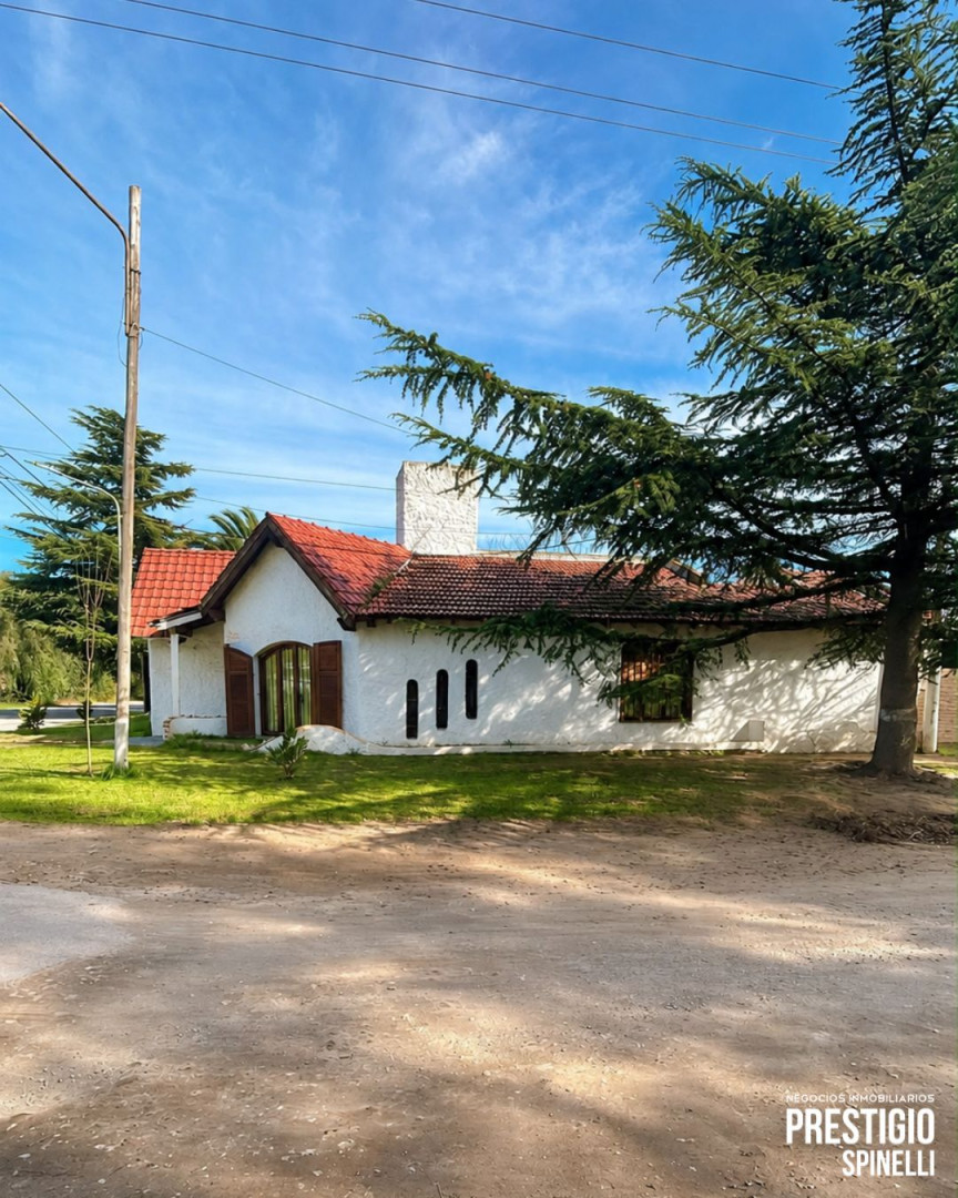 Casa en Venta en Cuyo 1000, Villa Floresta, Bahía Blanca - Bahía Blanca Propiedades | SITIO OFICIAL l
