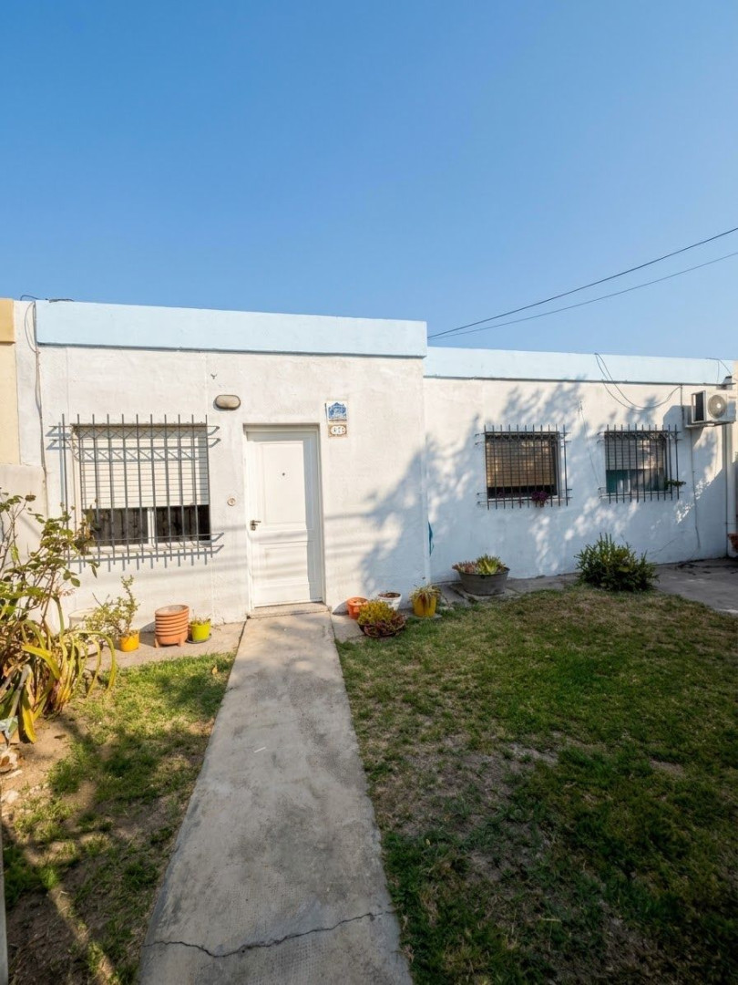 Casa en Venta en Entique Julio 262, San Roque, Bahía Blanca - Bahía Blanca Propiedades | SITIO OFICIAL l