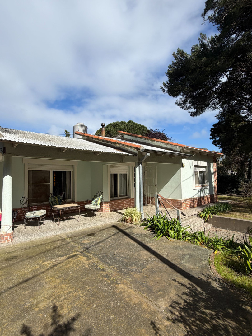 Casa en Venta en Calle Huaglen 485,  Pehuen Co - Bahía Blanca Propiedades | SITIO OFICIAL l