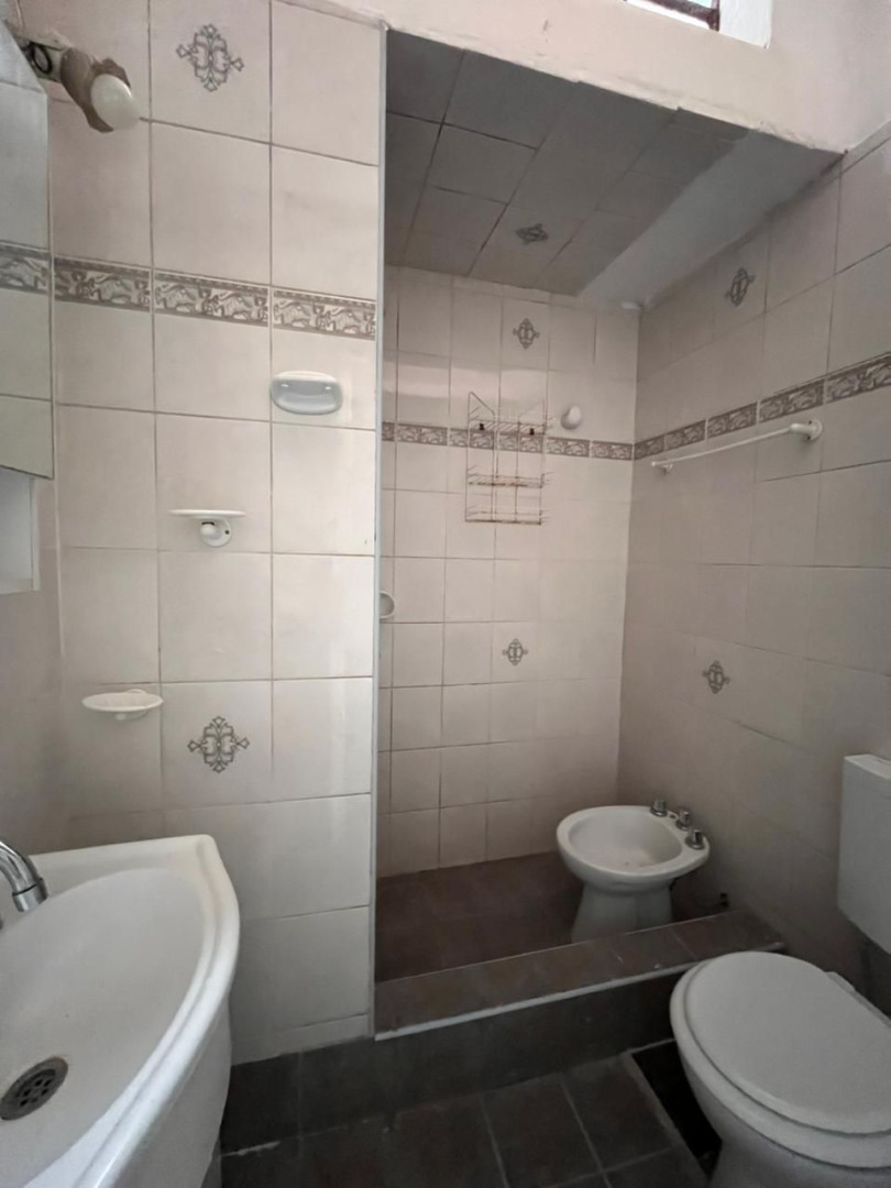 Casa en Venta en Remedios De Escalada 765, Villa Mitre, Bahía Blanca - Bahía Blanca Propiedades | SITIO OFICIAL l